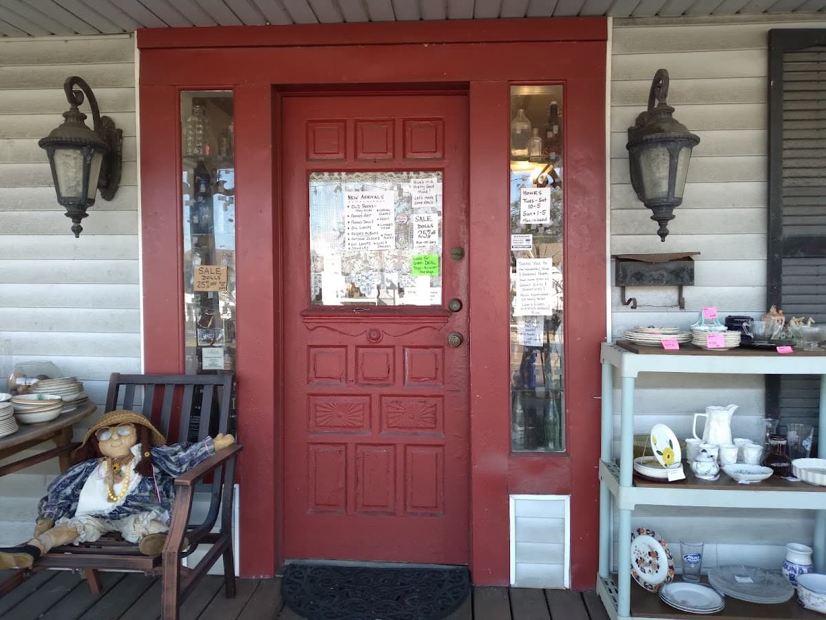 Sweet Memories Antiques