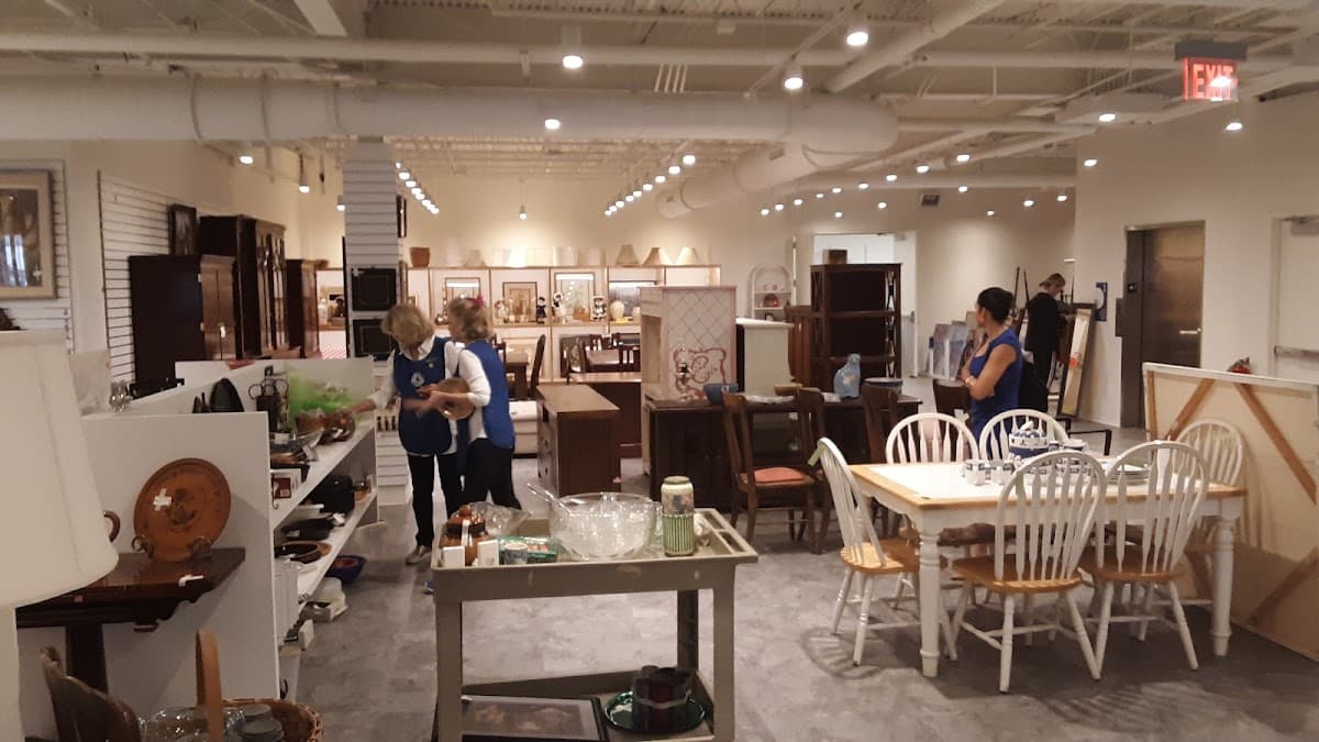 The Blue Bird Circle Resale Shop
