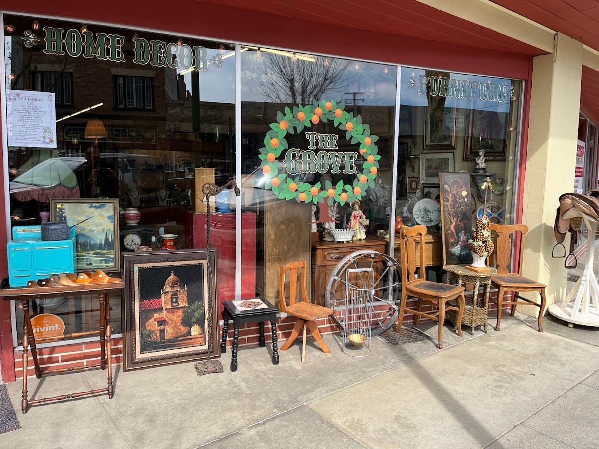 The Grove – Antiques, Home Decor, Furniture, Collectibles