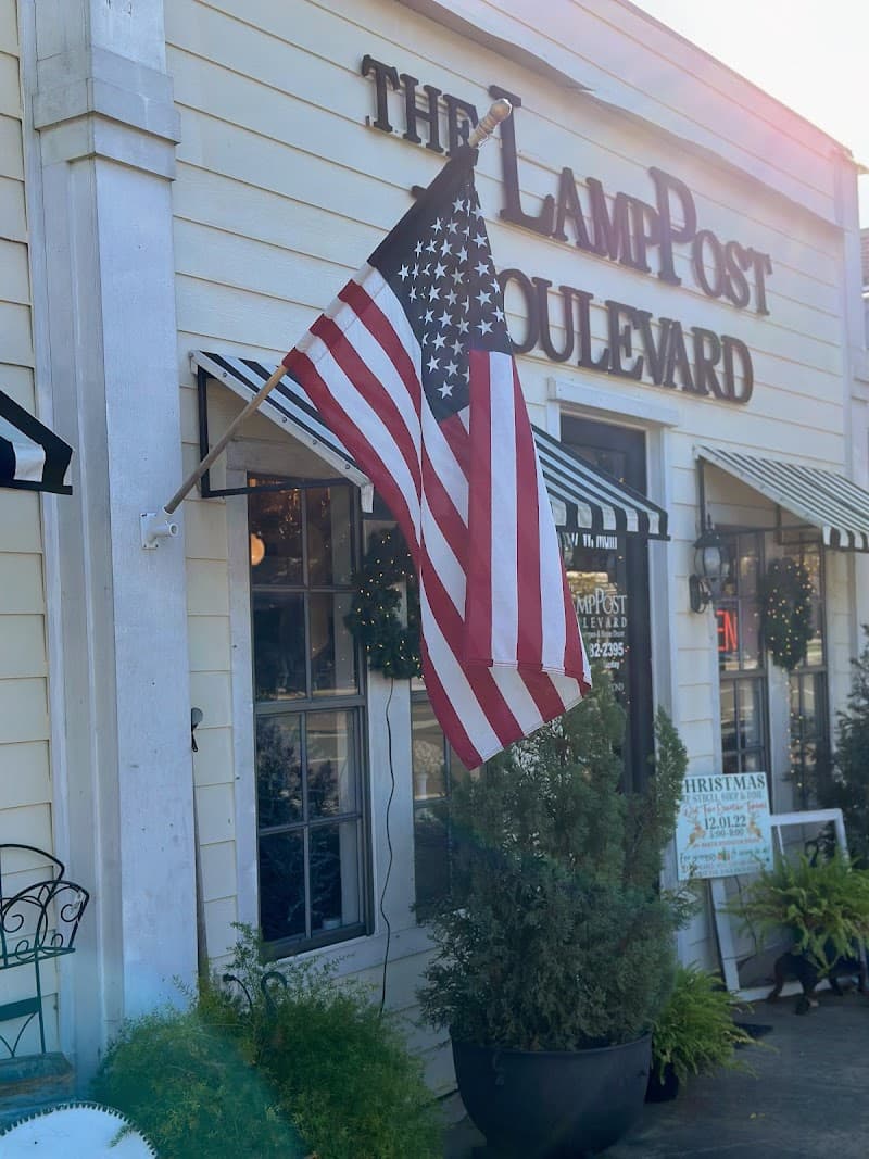The LampPost Boulevard