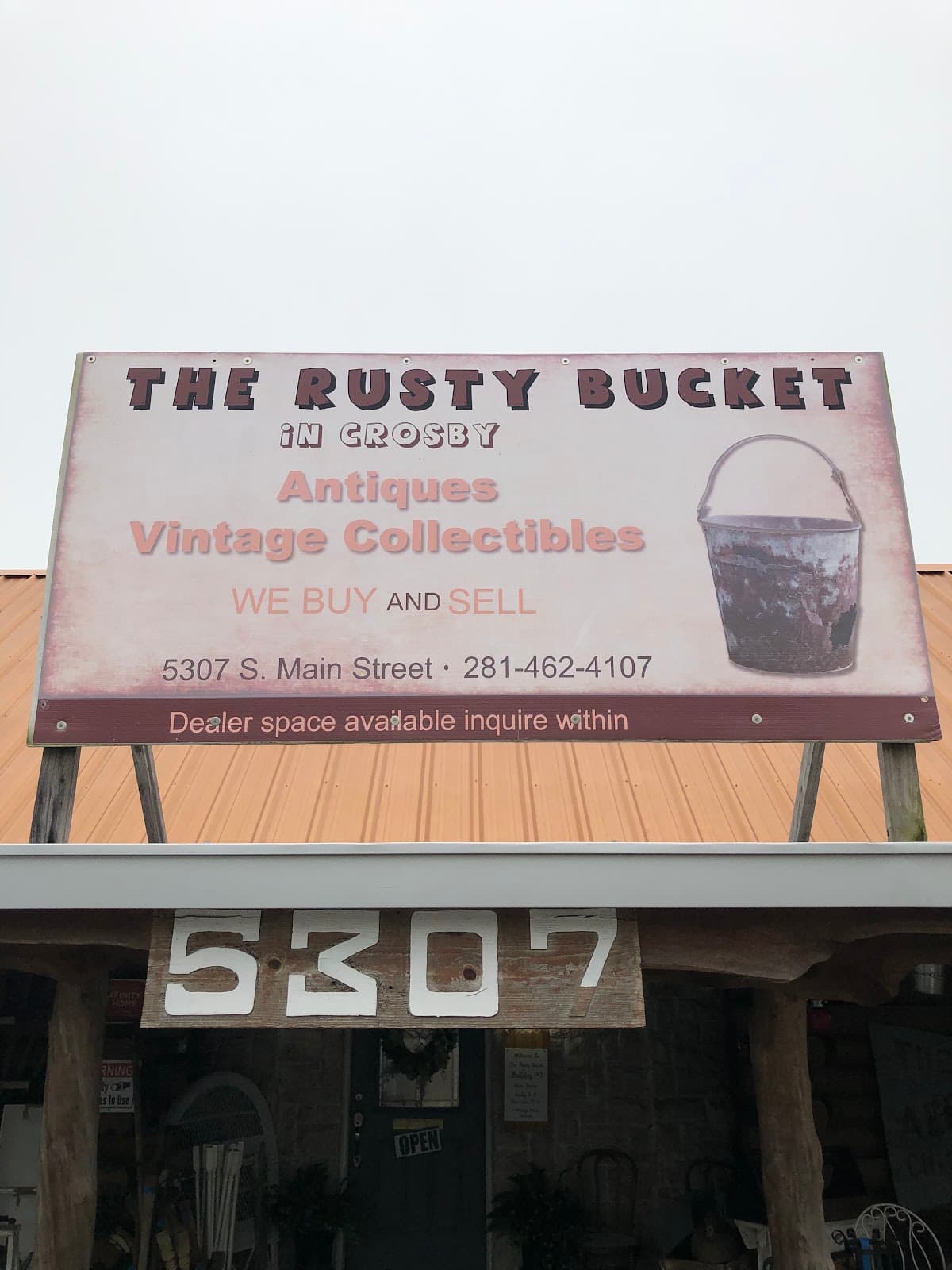 THE RUSTY BUCKET