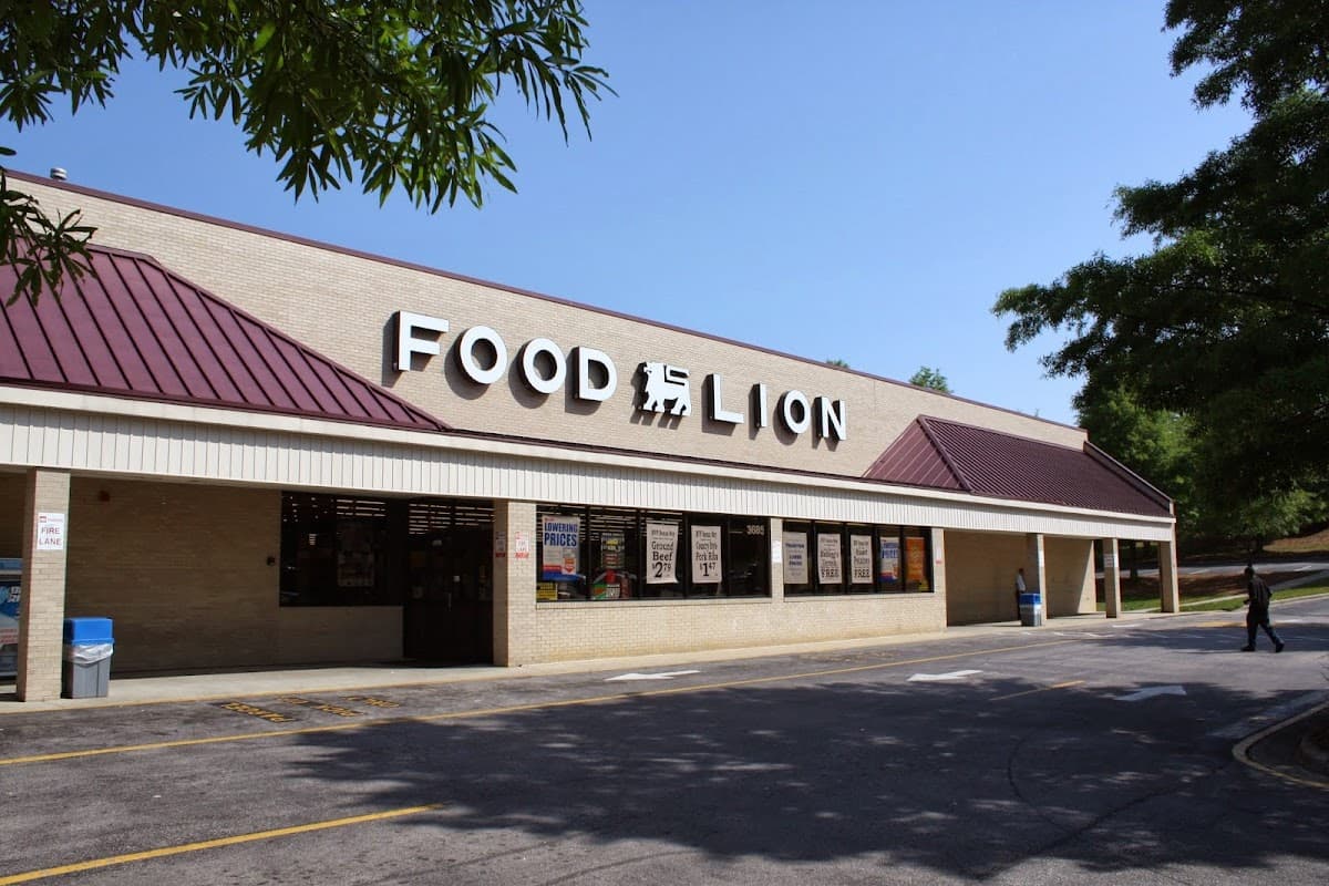 Thieves Market Mall