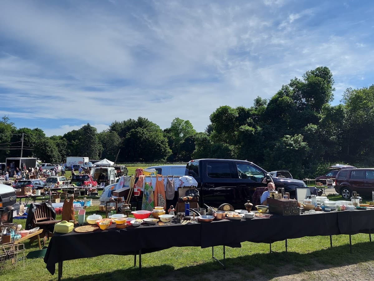 Todd Farm Flea Market
