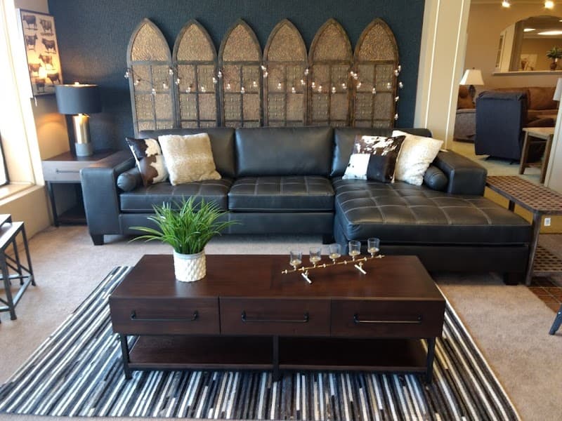 Traylor Furniture