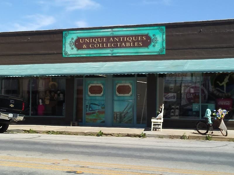 Unique Antiques & Collectables