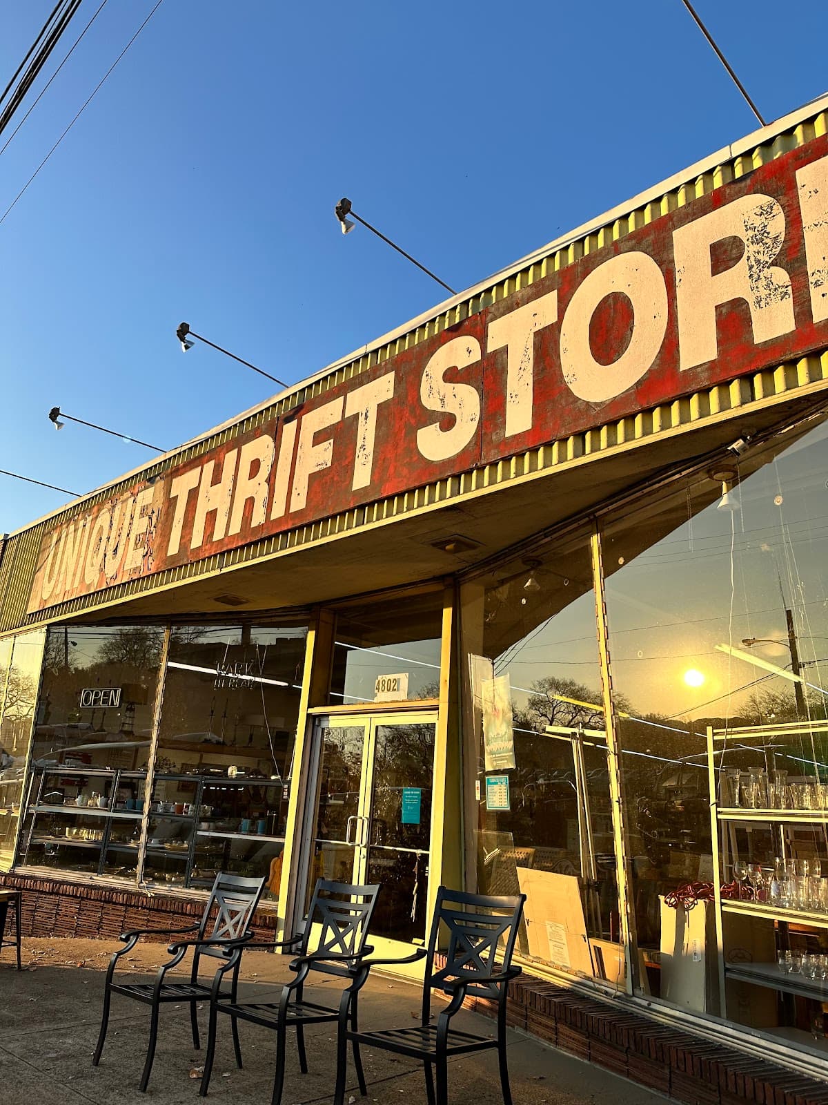Unique Thrift Store