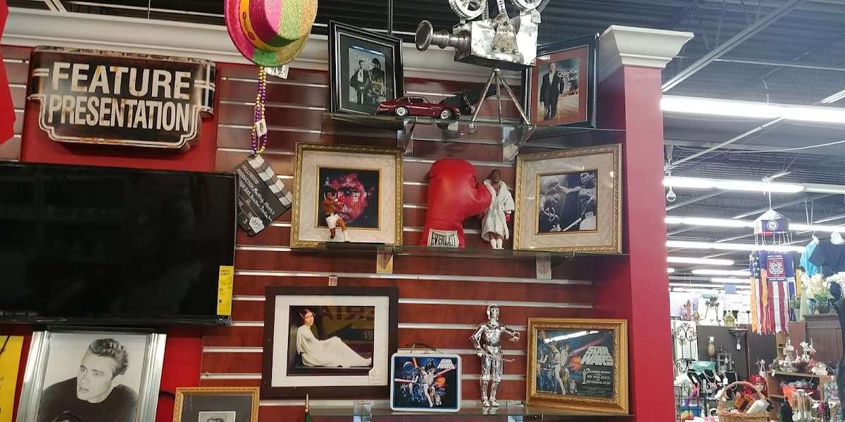 Unique Treasures Flea Market