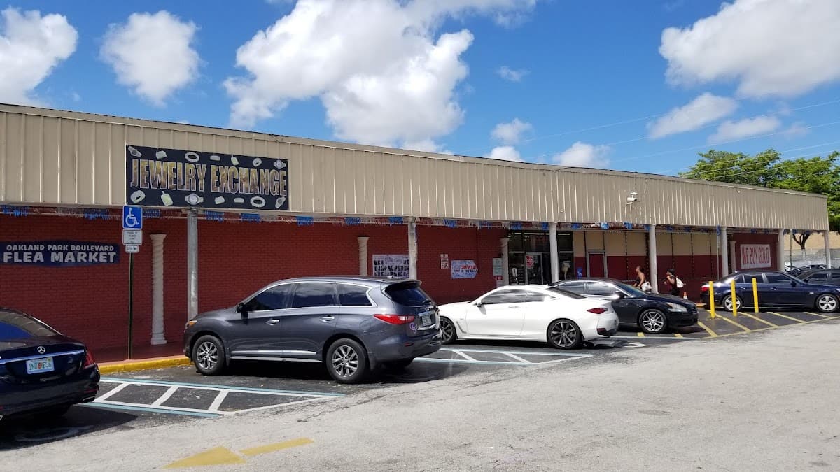 Usa Oakland Park Flea Market Mall And Shopping Center