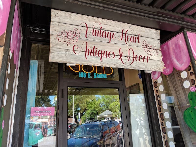 Vintage Hearts Antiques and Decor