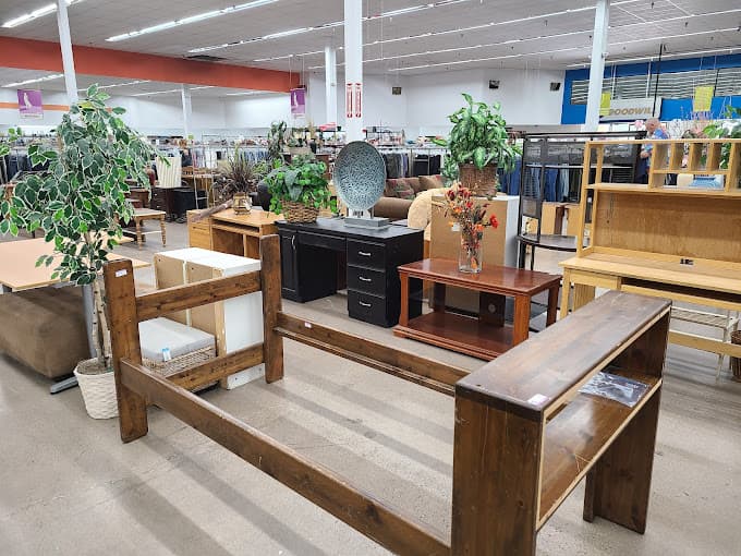 Warner & McQueen Goodwill Retail Store and Donation Center