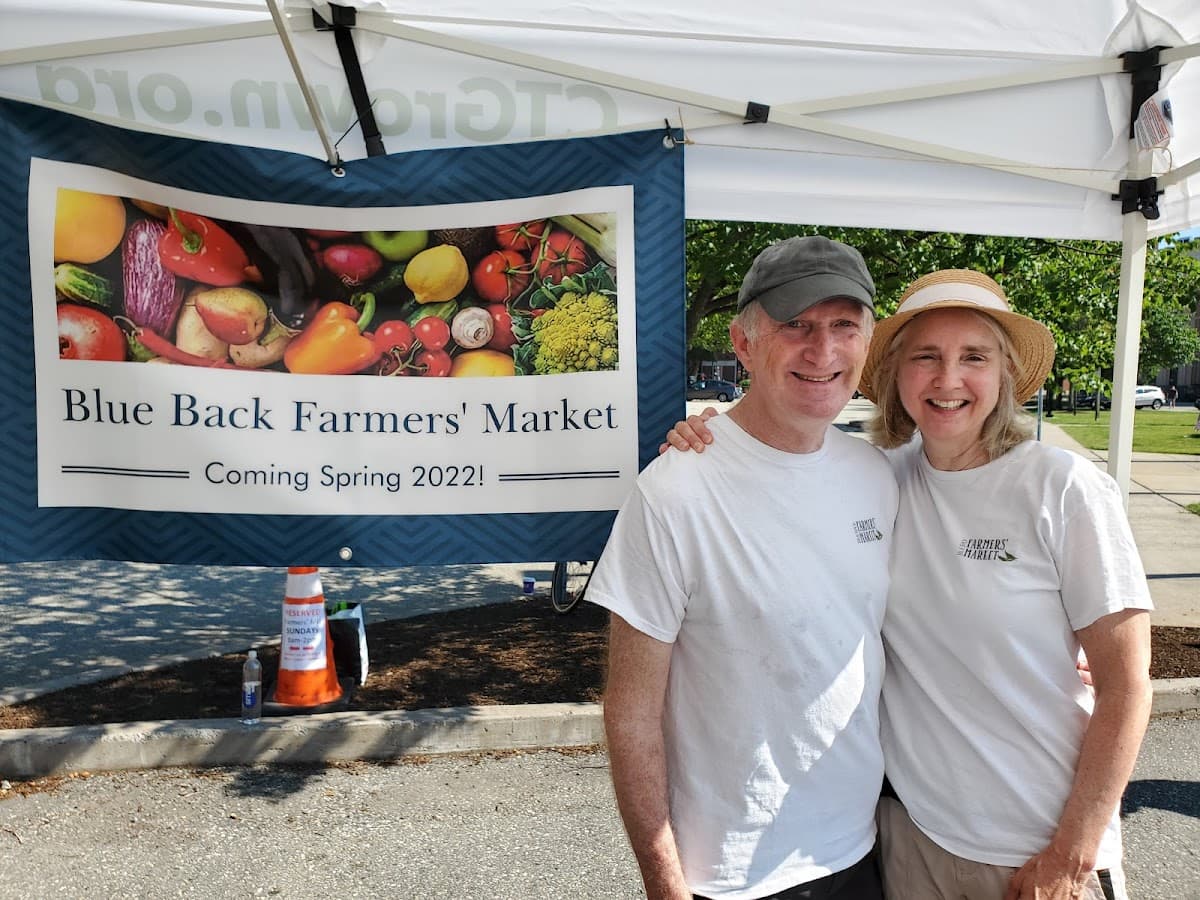 West Hartford Sunday Blue Back Farmersβ Market