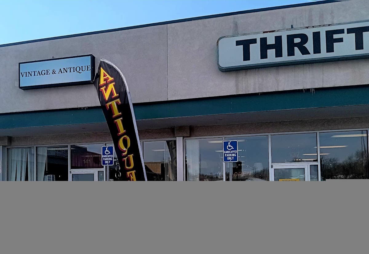 Widefield Square Vintage and Thrift