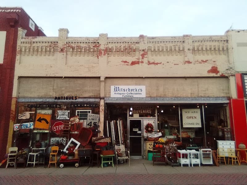 WITSCHORKEβS ANTIQUES AND COLLECTABLES